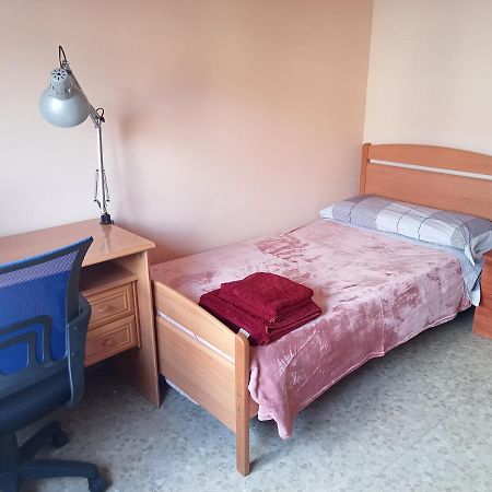 Habitacio S Cal Kim Hotel Martorell Bagian luar foto