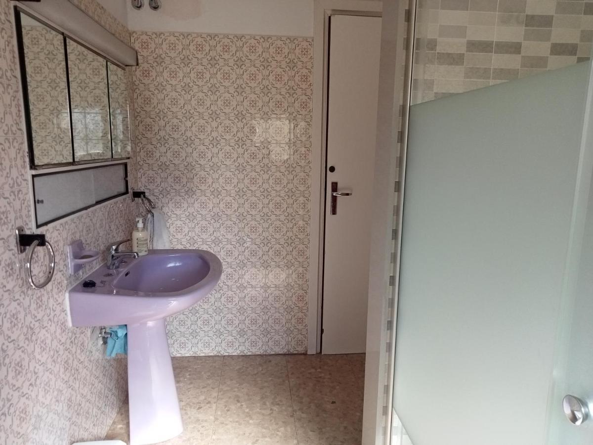 Habitacio S Cal Kim Hotel Martorell Bagian luar foto